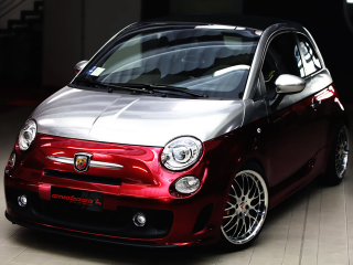 Illustration for article titled 203 HP Abarth 500 Romeo Ferraris Special Edition